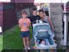 bbq.kids.jpg (80344 bytes)