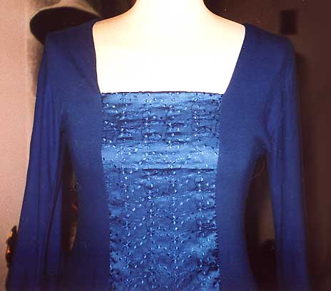 elbenkleidblaujersey1.jpg