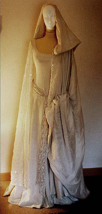 galadmantelkleid.jpg