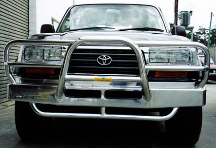 Toyota LandCruiser - Bull Bar by Camesco Fabrications