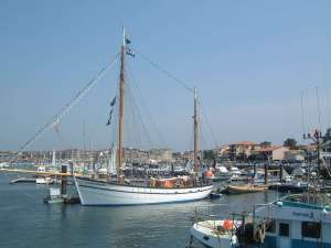 Barcos em Vieux Boucaux