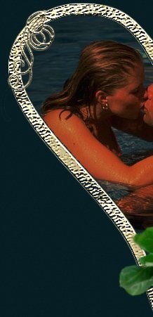heartcoupleheadA.jpg - 21230 Bytes