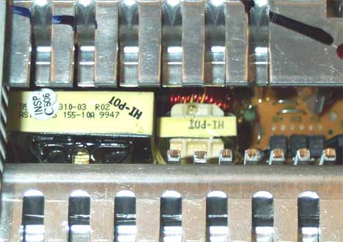 T12.jpg (32157 bytes)