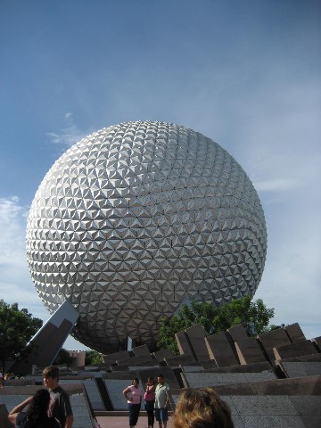 Spaceship earth, This is a great ride.