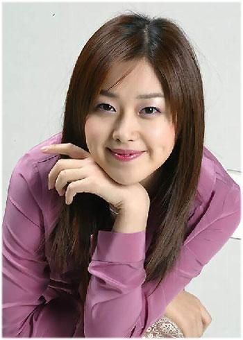 Fueki Yuko Picture Gallery