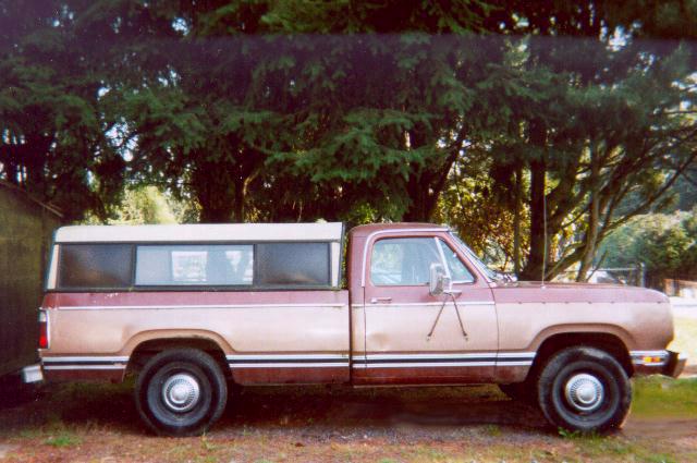 1977 Dodge ¾ Ton Pickup