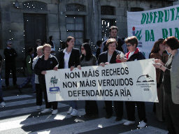 Mulleres de Bouzas defendendo o seu