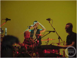 [Dave Concert]