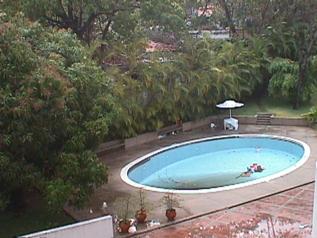 Es regnet; Nein, es schiffet: