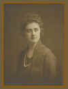 1920.YvonneLimogesCarr.jpg (18333 bytes)