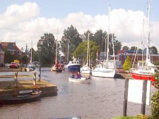 The canal in downtown Heeg