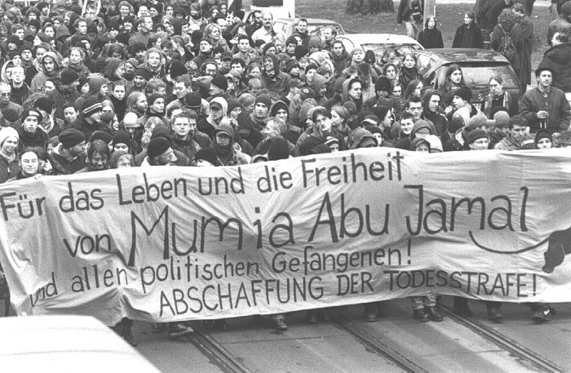 Demonstration f�r Mumia Abu-Jamal in Berlin