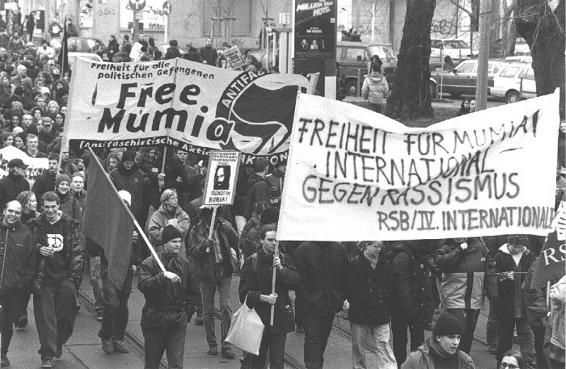 Demonstration f�r Mumia Abu-Jamal in Berlin