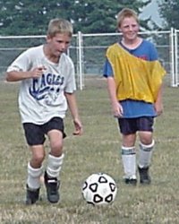kicking4.jpg