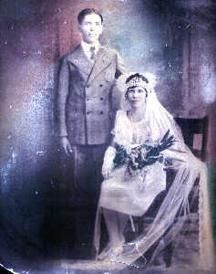 Nana and Tata on their Wedding Day!