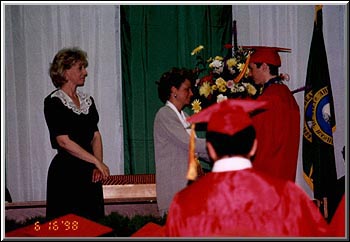 diploma.jpg 25K