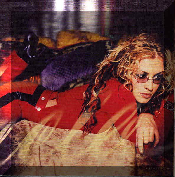anastacia26.jpg (83329 byte)