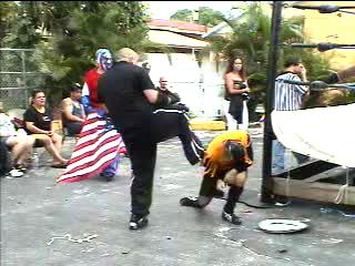Kage kicks El Electrico and...