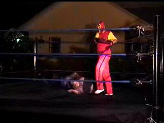 Skorpio lays out Kage and Machoman