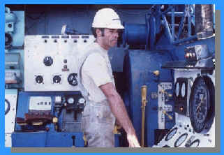 wpe3F.jpg (12946 bytes)