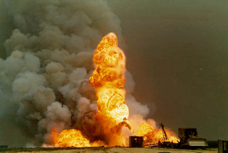 wpe38.jpg (37975 bytes)