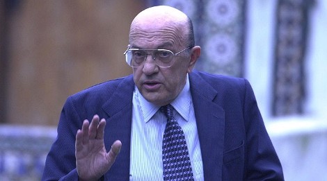 Diario Accion de General Rodriguez, politica, actualidad, noticias e informacion, personalidades e instituciones, policiales, galerias de fotos; historia de General Rodriguez, sus origenes, edificios, estancias, habitos y costumbres, anecdotas, comercios e industrias, los fundadores, antiguas instituciones, fotos e imagenes; suplementos especiales: la crisis politica, economica y social de la Argentina, los acontecimientos de Diciembre de 2001, articulos y entrevistas; Emigracion: toda la informacion destinada a aquellos que desean emigrar, radicarse o estudiar en el exterior, visas, pasaportes, consejos, guias, informacion util, links; Trueque: novedades e informacion, links, estructura del trueque; el casamiento de Maxima Zorreguieta y el principe Guillermo Alejandro de Holanda; Guerra de Afganistan: galeria de imagenes e informacion sobre la primera guerra del siglo XXI; la guerra de Irak, Bagdad, Georges W. Bush, Saddam Husseim, el atentado a las torres Gemelas de Nueva York, las twin towers, el 11-s, y descripcion del hecho que conmovio al mundo; los ultimos dias de Pompeya, Herculano; un argentino en el Titanic, galerias de fotos; Nefertiti, reina de Egipto; Luz Sosa de Godoy Cruz; el Graf Zeppelin, el Hindenburg y dirigibles; las islas Malvinas y la corte de Luis XV, Madame Du Barry, Pompadour, Luis XVI, Maria Antonieta, la Revolucion Francesa; Empleo: consultoras, clasificados, agencias de empleo, consejos e informacion util, curriculum vitae, como confeccionarlos, noticias de actualidad; Los numeros de la crisis: Las consecuencias de la crisis politica, economica y social; estadisticas, pobreza, desnutricion, salud y asistencia; noticias regionales y provinciales, columnas y editoriales; informacion para negocios: pymes, links, empresas y negocios; Agenda Cultural con toda la informacion de cursos, universidades, talleres, escuelas y oportunidades, exposiciones de arte de la region; buscadores en Internet, Enlaces: links a los mejores sitios de educacion, cultura, arte, biografias, politica, interes general, web, Links del Diario Accion: RMS Titanic, su historia, su tragico viaje inaugural; historias, testimonios, documentos y articulos sobre el naufragio; links y sitios sobre el tema; la pelicula de Cameron, fotos e imagenes; suplementos especiales, Historia Argentina y de General Rodriguez, la llegada de la democracia en General Rodriguez, la asuncion de Juan Lumbreras como intendente en 1983, galeria de imagenes, sus palabras y los actos, su gabinete, festejos de la comunidad. Fundacion del pueblo de General Rodriguez, sus instituciones y personalidades relevantes, arquitectura y edificios, comercios e industrias, sus comienzos, estancias, inmigraciones italianas, espa&ntilde;olas, vascas e irlandesas, anecdotas y efemerides, sus hombres ilustres, el Hospital Vicente Lopez y Planes, su fundacion por las Damas de Beneficencia, el hundimiento del crucero General Belgrano, testimonios de ex combatientes y tripulantes, su comandante Hector Elias Bonzo, fotos e imagenes, recuerdos y homenajes, historia de la familia Bonzo de General Rodriguez, entrevistas y articulos periodisticos. La guerra de Malvinas en el Atlantico Sur, el conflicto belico con Gran Breta&ntilde;a de 1982, politicos relevantes, Benjamin Paez y Trueba, fotos antiguas de familias fundadoras, galerias de imagenes de pobladores, recorrida virtual por el antiguo General Rodriguez, el paso de la Infanta en 1910, historia de La Serenisima, la familia Mastellone, La Choza, Bernardo de Irigoyen, peronismo y radicalismo y muchisimo mas