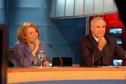 Diario Accion de General Rodriguez, politica, actualidad, noticias e informacion, personalidades e instituciones, policiales, galerias de fotos; historia de General Rodriguez, sus origenes, edificios, estancias, habitos y costumbres, anecdotas, comercios e industrias, los fundadores, antiguas instituciones, fotos e imagenes; suplementos especiales: la crisis politica, economica y social de la Argentina, los acontecimientos de Diciembre de 2001, articulos y entrevistas; Emigracion: toda la informacion destinada a aquellos que desean emigrar, radicarse o estudiar en el exterior, visas, pasaportes, consejos, guias, informacion util, links; Trueque: novedades e informacion, links, estructura del trueque; el casamiento de Maxima Zorreguieta y el principe Guillermo Alejandro de Holanda; Guerra de Afganistan: galeria de imagenes e informacion sobre la primera guerra del siglo XXI; la guerra de Irak, Bagdad, Georges W. Bush, Saddam Husseim, el atentado a las torres Gemelas de Nueva York, las twin towers, el 11-s, y descripcion del hecho que conmovio al mundo; Empleo: consultoras, clasificados, agencias de empleo, consejos e informacion util, curriculum vitae, como confeccionarlos, noticias de actualidad; 
Los numeros de la crisis: Las consecuencias de la crisis politica, economica y social; estadisticas, pobreza, desnutricion, salud y asistencia; noticias regionales y provinciales, columnas y editoriales; informacion para negocios: pymes, links, empresas y negocios; Agenda Cultural con toda la informacion de cursos, universidades, talleres, escuelas y oportunidades, exposiciones de arte de la region; buscadores en Internet, Enlaces: links a los mejores sitios de educacion, cultura, arte, biografias, politica, interes general, web, Links del Diario Accion: RMS Titanic, su historia, su tragico viaje inaugural; historias, testimonios, documentos y articulos sobre el naufragio; links y sitios sobre el tema; la pelicula de Cameron, fotos e imagenes; suplementos especiales, Historia Argentina y de General Rodriguez, la llegada de la democracia en General Rodriguez, la asuncion de Juan Lumbreras como intendente en 1983, galeria de imagenes, sus palabras y los actos, su gabinete, festejos de la comunidad. Fundacion del pueblo de General Rodriguez, sus instituciones y personalidades relevantes, arquitectura y edificios, comercios e industrias, sus comienzos, estancias, inmigraciones italianas, espa�olas, vascas e irlandesas, anecdotas y efemerides, sus hombres ilustres, el Hospital Vicente Lopez y Planes, su fundacion por las Damas de Beneficencia, el hundimiento del crucero General Belgrano, testimonios de ex combatientes y tripulantes, su comandante Hector Elias Bonzo, fotos e imagenes, recuerdos y homenajes, historia de la familia Bonzo de General Rodriguez, entrevistas y articulos periodisticos. La guerra de Malvinas en el Atlantico Sur, el conflicto belico con Gran Breta�a de 1982, politicos relevantes, Benjamin Paez y Trueba, fotos antiguas de familias fundadoras, galerias de imagenes de pobladores, recorrida virtual por el antiguo General Rodriguez, el paso de la Infanta en 1910, historia de La Serenisima, la familia Mastellone, La Choza, Bernardo de Irigoyen, peronismo y radicalismo y muchisimo mas