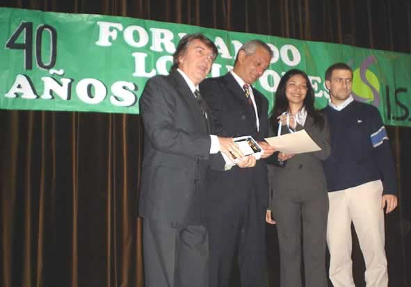 Jos&eacute; Luis Rodr&iacute;guez Zapatero,Espa&ntilde;a,Argentina,uniones civiles,codigos,matrimonios homosexuales,PSOE,Jos&eacute; Blanco,legislaciones,Lisa Gherardini,Gioconda,Louvre,Monna Lisa,Medicis,Lorenzo,Leonardo Da Vinci,pinturas,Italia,Renacimiento,Miguel Angel,Florencia,cuadros,sonrisa,Blade Runner,Ridley Scott, Richard Dawkins,Steven Pinker,Harrison Ford,Stephen Minger,Stanley Kubrick,Daryl Hanna,replicantes,androides,ciencia ficcion,Ma libert&eacute; de penser,Florent Pagny,Argentina,France,Patagonia,Argentine,Azucena Caama&ntilde;o,Savoir aimer,artistes,musique,musica,CD,cantores,ventas,compras,ranking,www.sciencemag.org,www.unesco.org,www.saval.cl,www.apa.org,http://ussp.match.com,www.portalmix.com,www.labutaca.net,films fahrenheit911,www.esmas.com,www.lionsgatefilms.com,Voice over Internet Protocol,FBI,Communications Assistance Law Enforcement Act,CALEA,VoIP,AT&T o Verizon,Jyrki Kivela,Iris Jeffrey,Belfast,www.iafdusa.com,www.masdebuceo.com,www.e-travelware.com,www.freediving.net,www.sportalsub.net,Salma Hayek,James Cameron,Luc Besson,Audrey Mestre,Fahrenheit 9/11,Michael Moore,Lady Di,pr&iacute;ncipe Carlos,Camilla Parker Bowles,David Beckham,Jos&eacute; Antonio Camacho,Marcelo R&iacute;os,Gustavo Kuerten,David Nalbandian,Mariano Zabaleta,Pete Sampras,Robert Barrows,DVD,Bill Gates,tiburon blanco,Michael Fossel,@RT Flash,Left Handers,Perth,Australia,jaws,Hiroshima,bomba atomica,uranio,Jon Tucker,Museo de Ciencia de Londres,excremento,reciclado,www.iespana.es,www.thesun.co.uk,www.lavanguardia.es,www.latimes.com,www.nytimes.com,http://diario.elmercurio.com,www.mirror.co.uk,www.usatoday.com,www.newsoftheworld.co.uk,www.elmundo.es,www.latercera.cl,chismes,ridiculeces,curiosidades,inutilidades,web,errores,actrices,actores,caprichos,Espa&ntilde;a,Jos&eacute; Mar&iacute;a Aznar,Brigada Plus Ultra,Jos&eacute; Luis Rodr&iacute;guez Zapatero,guerra,Iraq,atentados,Madrid,11-M,Atocha,marzo 2004,ETA,Al-Qaeda,terrorismo islamico,USA;EEUU,Estados Unidos,John Kerry,George W. Bush,Ley Extranjer&iacute;a,emigracion,inmigracion,visas,consulados,embajadas,Argentina,Infodiario,www.infodiario.com.ar,general rodriguez,buenos aires,diario accion,nestor carlos kirchner,cristina fernandez,eduardo duhalde,hilda chiche gonzalez,Prehistoria,fosiles,paleontologia,descubrimientos,Lyall Anderson,Mike Newman, Stonehaven,Universidad de Yale,Escocia,Lago Ness,monstruo,Sunday Herald,dinosaurios,eras geologicas,evolucion,cavernas,hombres,prehistoria,jurassik park,Nicolino de Pasquale,calculadora,Incas,aztecas,mayas,arqueologia,excavaciones,descubrimientos,Peru,Mexico,Bolivia,Tiahuanaco,Cuzco,Tikal,Palenque,Chichen Itza,Latinoamerica,Hispanoamerica,culturas precolombinas,imagenes,fotos,links,postcard,photos,images,imperios,antiguedad,Diario Accion de General Rodriguez, politica, actualidad, noticias e informacion, personalidades e instituciones, policiales, galerias de fotos; historia de General Rodriguez, sus origenes, edificios, estancias, habitos y costumbres, anecdotas, comercios e industrias, los fundadores, antiguas instituciones, fotos e imagenes; suplementos especiales: la crisis politica, economica y social de la Argentina, los acontecimientos de Diciembre de 2001, articulos y entrevistas; Emigracion: toda la informacion destinada a aquellos que desean emigrar, radicarse o estudiar en el exterior, visas, pasaportes, consejos, guias, informacion util, links; Trueque: novedades e informacion, links, estructura del trueque; el casamiento de Maxima Zorreguieta y el principe Guillermo Alejandro de Holanda; Guerra de Afganistan: galeria de imagenes e informacion sobre la primera guerra del siglo XXI; la guerra de Irak, Bagdad, Georges W. Bush, Saddam Husseim, el atentado a las torres Gemelas de Nueva York, las twin towers, el 11-s, y descripcion del hecho que conmovio al mundo; los ultimos dias de Pompeya, Herculano; un argentino en el Titanic, galerias de fotos; Nefertiti, reina de Egipto; Luz Sosa de Godoy Cruz; el Graf Zeppelin, el Hindenburg y dirigibles; las islas Malvinas y la corte de Luis XV, Madame Du Barry, Pompadour, Luis XVI, Maria Antonieta, la Revolucion Francesa; Empleo: consultoras, clasificados, agencias de empleo, consejos e informacion util, curriculum vitae, como confeccionarlos, noticias de actualidad; Los numeros de la crisis: Las consecuencias de la crisis politica, economica y social; estadisticas, pobreza, desnutricion, salud y asistencia; noticias regionales y provinciales, columnas y editoriales; informacion para negocios: pymes, links, empresas y negocios; Agenda Cultural con toda la informacion de cursos, universidades, talleres, escuelas y oportunidades, exposiciones de arte de la region; buscadores en Internet, Enlaces: links a los mejores sitios de educacion, cultura, arte, biografias, politica, interes general, web, Links del Diario Accion: RMS Titanic, su historia, su tragico viaje inaugural; historias, testimonios, documentos y articulos sobre el naufragio; links y sitios sobre el tema; la pelicula de Cameron, fotos e imagenes; suplementos especiales, Historia Argentina y de General Rodriguez, la llegada de la democracia en General Rodriguez, la asuncion de Juan Lumbreras como intendente en 1983, galeria de imagenes, sus palabras y los actos, su gabinete, festejos de la comunidad. Fundacion del pueblo de General Rodriguez, sus instituciones y personalidades relevantes, arquitectura y edificios, comercios e industrias, sus comienzos, estancias, inmigraciones italianas, espa&ntilde;olas, vascas e irlandesas, anecdotas y efemerides, sus hombres ilustres, el Hospital Vicente Lopez y Planes, su fundacion por las Damas de Beneficencia, el hundimiento del crucero General Belgrano, testimonios de ex combatientes y tripulantes, su comandante Hector Elias Bonzo, fotos e imagenes, recuerdos y homenajes, historia de la familia Bonzo de General Rodriguez, entrevistas y articulos periodisticos. La guerra de Malvinas en el Atlantico Sur, el conflicto belico con Gran Breta&ntilde;a de 1982, politicos relevantes, Benjamin Paez y Trueba, fotos antiguas de familias fundadoras, galerias de imagenes de pobladores, recorrida virtual por el antiguo General Rodriguez, el paso de la Infanta en 1910, historia de La Serenisima, la familia Mastellone, La Choza, Bernardo de Irigoyen, peronismo y radicalismo y muchisimo mas