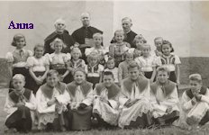 photo604b.jpg (11911 bytes)