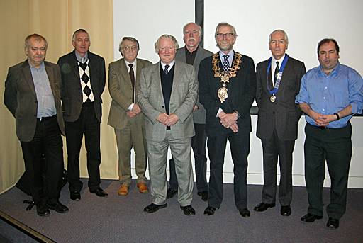 Group photograph of the speakers at the afternoon seminar