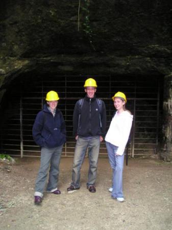 Fleeing we came across the caves of dark
