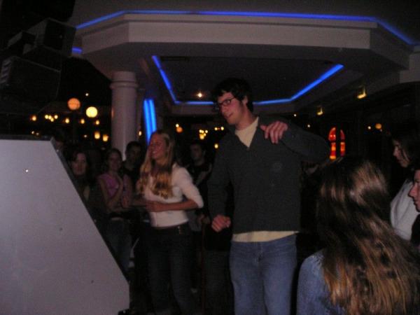 Rob & Vickey's dancing compo