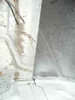 Passenger Trunk Well