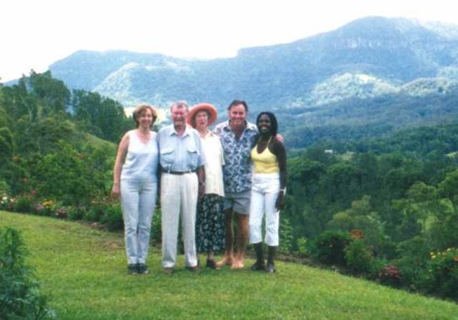 Group photo at Shangri La
L-R Sally, Ron, Shirley, Peter, Lizzie.
Not present - Andrew, Monika and Pat.