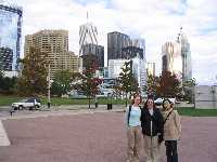 grainne, eryn & ryoko with the toronto skyline