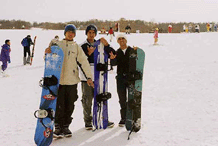 SNOWBOARDING IN JAPAN