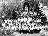 I can only ID some of those in the 1st row,  ..Tommy Sangil, Cedric Dimacali; Sonny Carmona, Mon Cosio; Itchy Dimacali, Tony Ong; & Jun Escudero