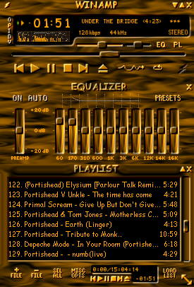 Dull wood Winamp skin