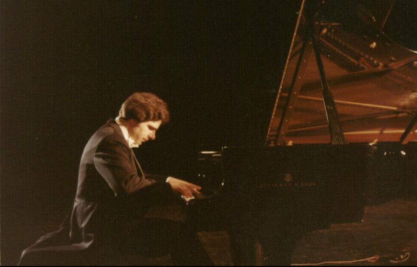 Michel Ma�anes
