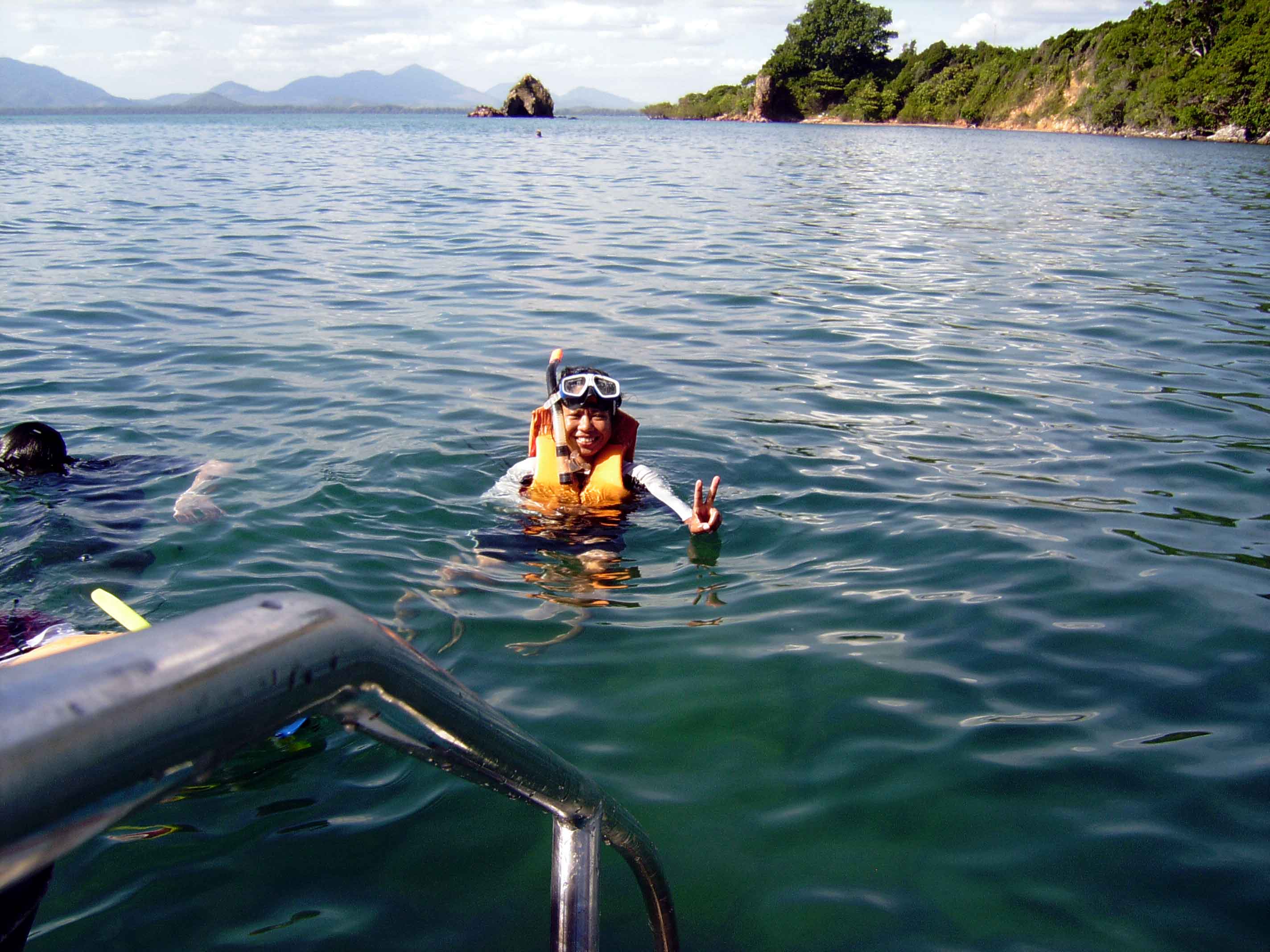Snorkeling Aoy Koh Samet Island