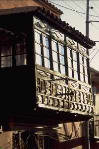 balaustrada t�pica de madera tallada (Cusco)