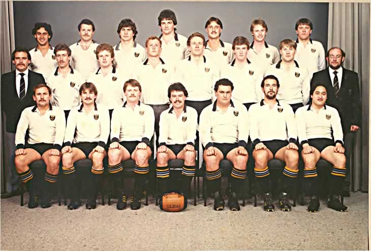 Team photo of champion 1985 Ginners