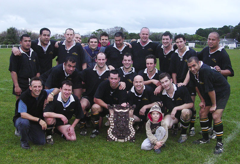 photo of the Ruru team of 2005