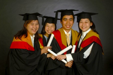 unsw graduation gowns