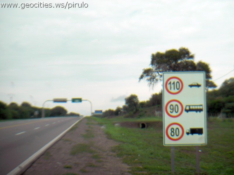 0028-geocities-ws-pirulo.jpg