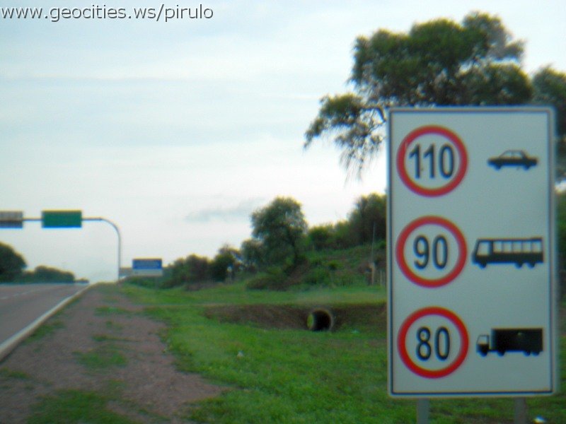 0030-geocities-ws-pirulo.jpg
