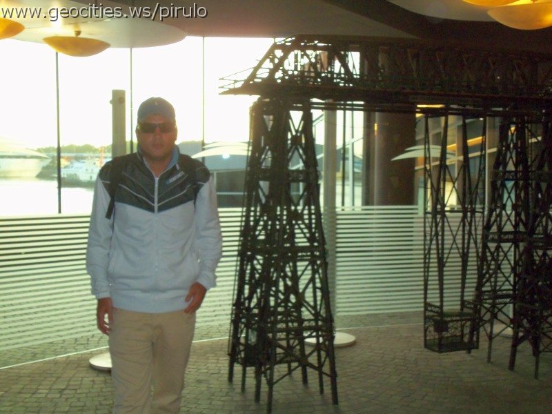 0220-geocities-ws-pirulo.jpg