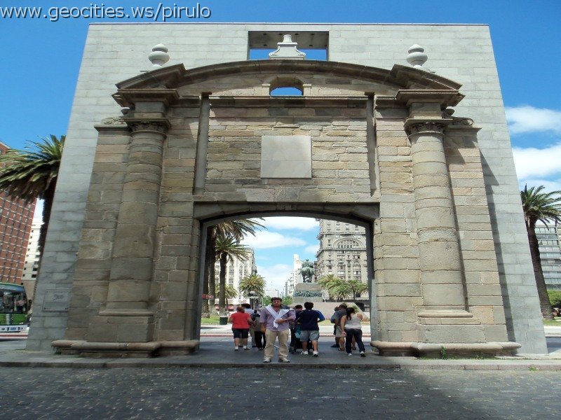 0257-geocities-ws-pirulo.jpg