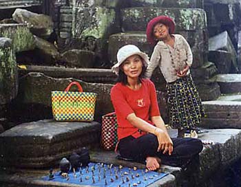 angkor_women