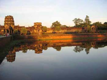 in_front_of_angkor_wat